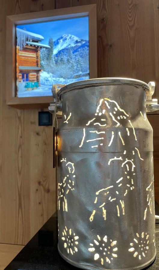 Boutique Hotel Corbetta - Spa 60M2 - La Montagne A 5 Minutes De L'Autoroute A12 Aux Paccots Sur Montreux - Nouveau Loft Familial - Profitez Du Lac Leman Et Des Montagnes En Meme Temps Les Paccots ภายนอก รูปภาพ