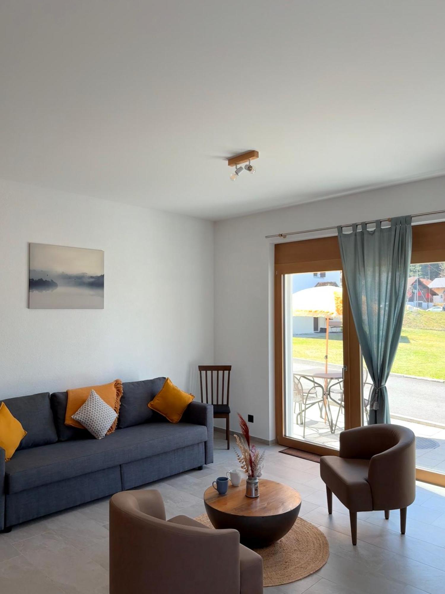 Boutique Hotel Corbetta - Spa 60M2 - La Montagne A 5 Minutes De L'Autoroute A12 Aux Paccots Sur Montreux - Nouveau Loft Familial - Profitez Du Lac Leman Et Des Montagnes En Meme Temps Les Paccots ภายนอก รูปภาพ